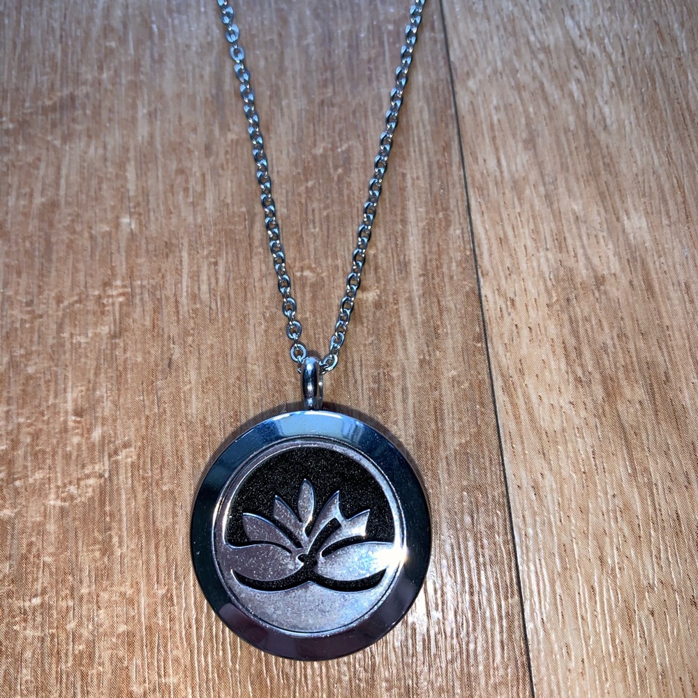 Lotus Aroma Therapy Necklace